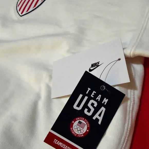 Nike Men's Cream Sweater with USA Emblem